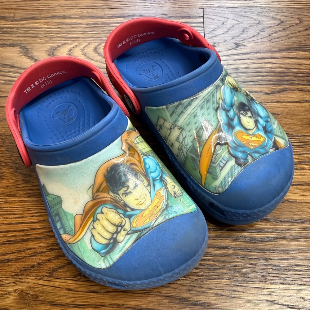 DC Comics Superman Kids CROCS - Blue and Red Size 10-11